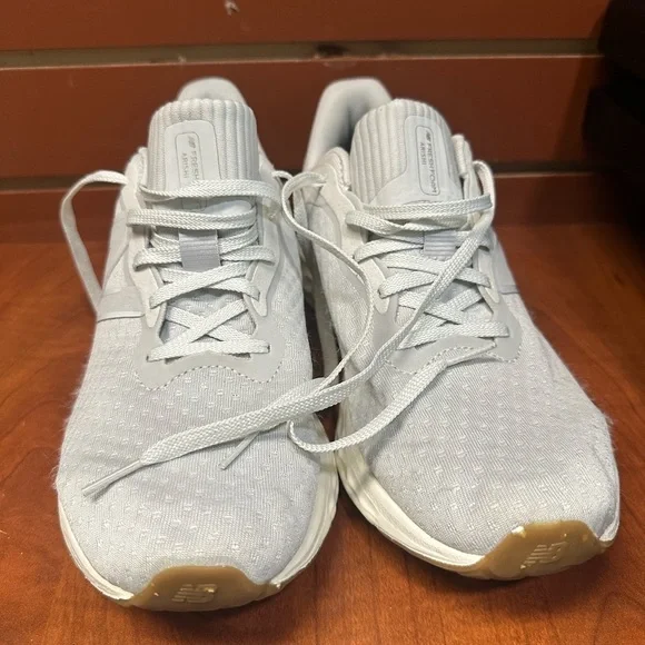 New Balance
Light Gray Athletic Sneakers - Picture 5 of 14